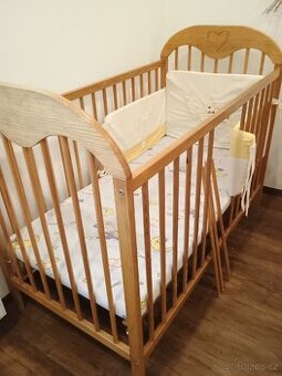 Dětská dřevěná postýlka Vizovice - 1