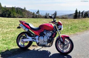 Honda CB 600F Hornet + spousta doplňků