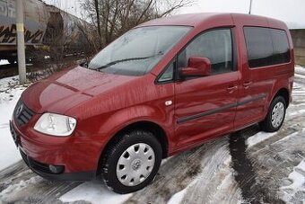 Volkswagen Caddy 1,4 i LIFE PO SERVISU,FAMILY