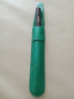 Retro zkoušečka napětí