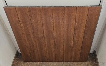 Výpĺň plastových dveří