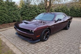Dodge Challenger V8 5.7 2021