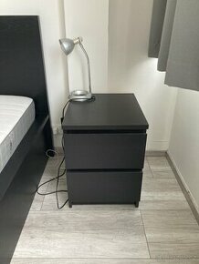 Ikea noční stolek MALM černý