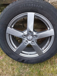 ALUKOLA SUBARU 225/60/17 S PNEU KUMHO ZIMNÍ