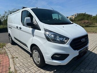 Custom LONG 2,0Tdci 96kW navi 2x šoupačky TZ