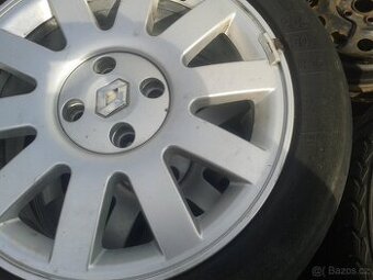 kola Renault 205/50/16