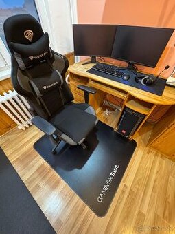 HERNÍ PC SET + MONITORY + ŽIDLE VŠECHNO KOMPLET