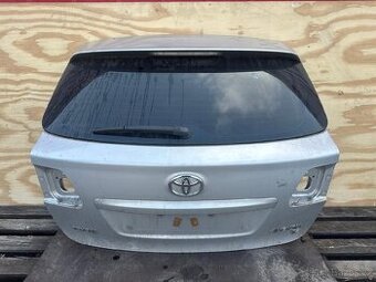 Páté dveře Toyota Avensiss T27