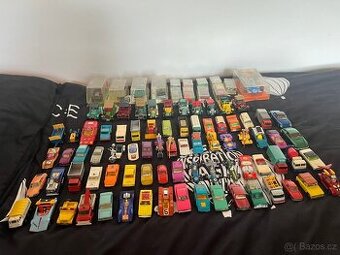 Nabízím k prodej staré angličáky Matchbox