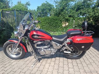 Suzuki VZ800 Marauder