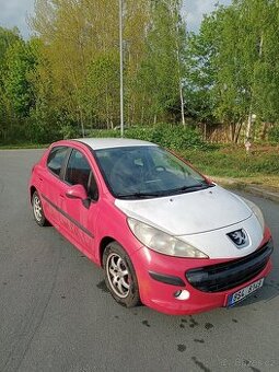 Prodám Peugeot 207 1,4 benzín, 54kw, r.v. 5/2007, 151.167km