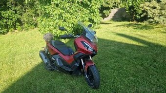 Honda adv 350