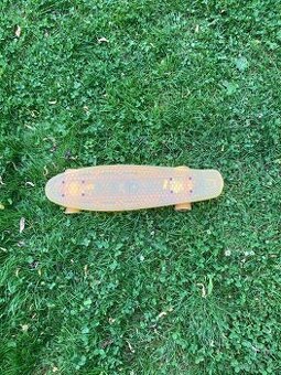 Svítící pennyboard - 1