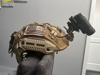 Airsoftová helma