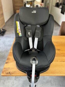 Autosedačka Britax Romer dualfix M i-size, space black