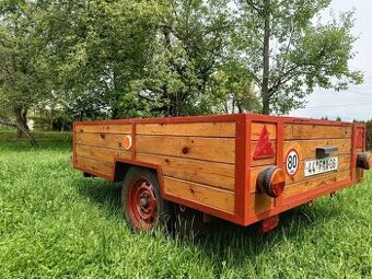 Vozík za osobní automobil