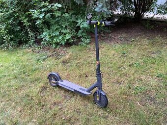 El. koloběžka Xiaomi - Mi Electric Scooter 1S