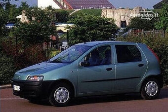Náhradní díly z Fiatu Punto II r.v. 2002