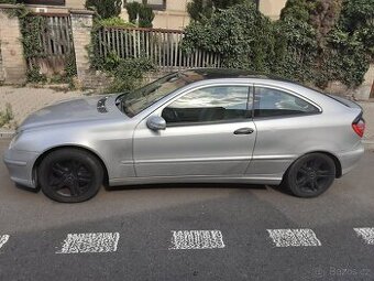 MERCEDES SPORT COUPE 200 C, motor 2,0 +LPG, automat