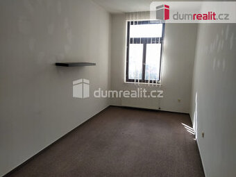 Pronájem, kancelář, 17m2, Opava, ul. Krnovská