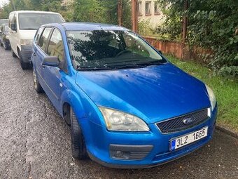 Ford Focus 1.6 TDCI. R. 2006. Klima, tažné zařízení 
