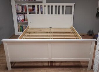 Postel Ikea Hemnes 160x200