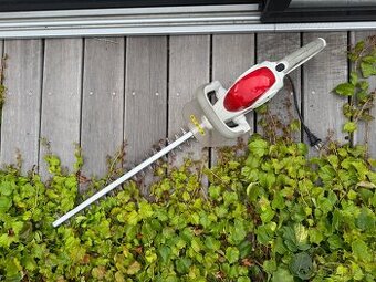 Elektrické nůžky na živý plot 500W HS 1516D FlexoTrim