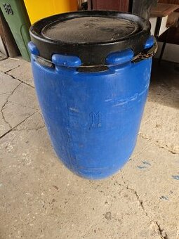 Plastové sudy 120 l – 5 ks