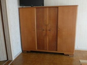 Starožitná skříň velká 30.léta 220x188x62cm