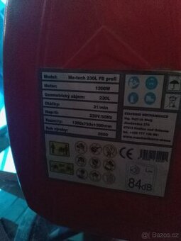 Stavební míchačka