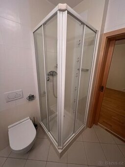 Sprchovy kout Huppe, baterie do sprchy Hansa a vanicka