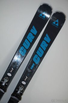 Carvingové lyže Fischer CURV GT 24/25