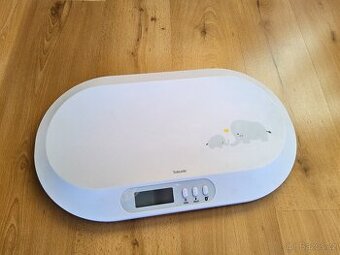 Novorozenecká váha Bauer BY 90