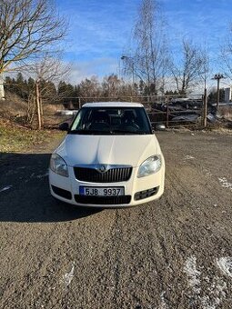 Škoda fabia 2