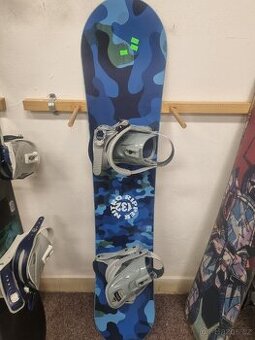 Snowboard Nitro Reaper včetně vázání