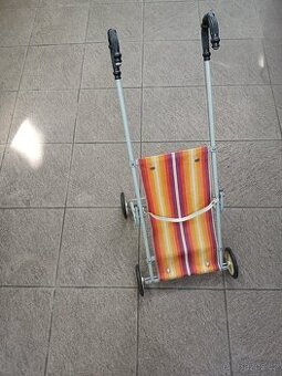 Retro kočárek pro panenky