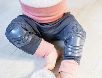 Protiskluzové dětské kalhoty POLEZU+ - 1