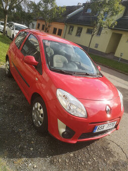 Twingo 1.5Dci RS 15"AL kola 2010 Spotřeba 3l Supr