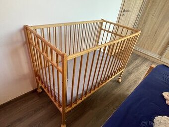 Postýlka 120x60 na kolečkách