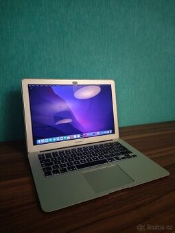 MacBook Air A1466 | i5 • 8GB • 128GB