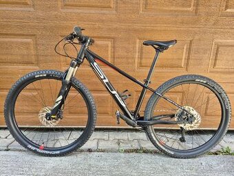 Juniorske kolo Superior Team 27 Elite Matte Black