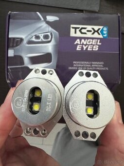 Světla na BMW e90 k angel eyes kroužkům
