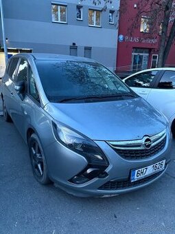 Opel Zafira Tourer