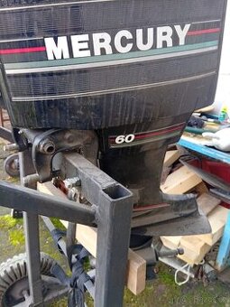Prodám lodní motor Mercury 60 HP
