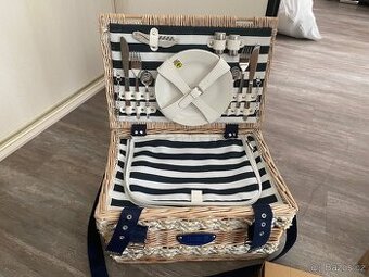 Les Jardins de la Comtesse- LUXUSNÍ piknikový koš pro 2