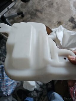 NOVÁ expanzní nádobka MOPAR – Chrysler / Dodge / Jeep