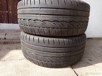 Prodám 2 letní pneu Dunlop SP Sport 225/45R17