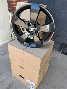 Alu 17" 5x112 škoda PEGASUS BLACK O2 TOP
