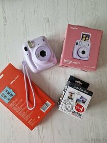 Instax mini 11 barva lilac-purple + fotoalbum + 10x3 film