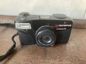 Kvalitní analog foťák Olympus superzoom 70